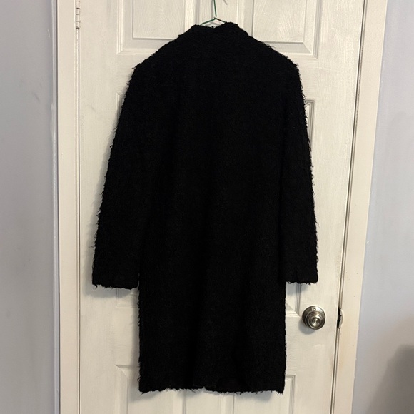 Vintage Zara Women's Black Fuzzy Teddy Coat - Picture 7 of 8